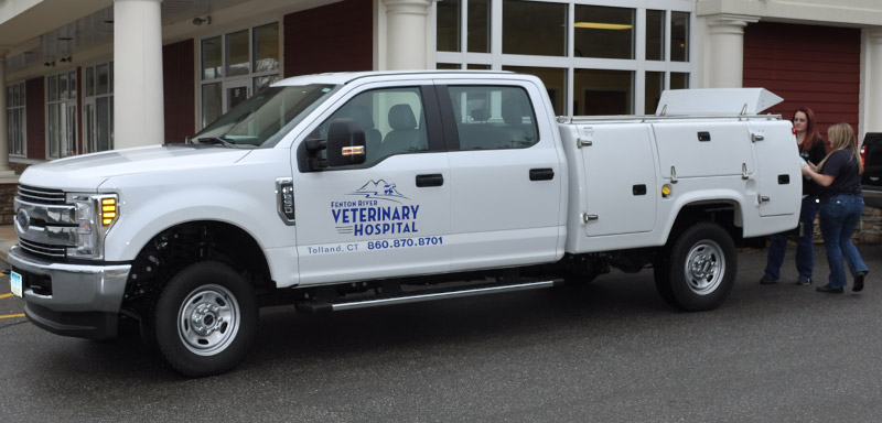 Farm Call Emergency Service at Fenton River Veterinary Hospital